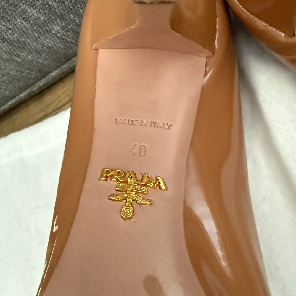 Authentic Prada Patented Leather Tan Heels, Size 40 (fit like US 9.5) - Picture 5 of 11